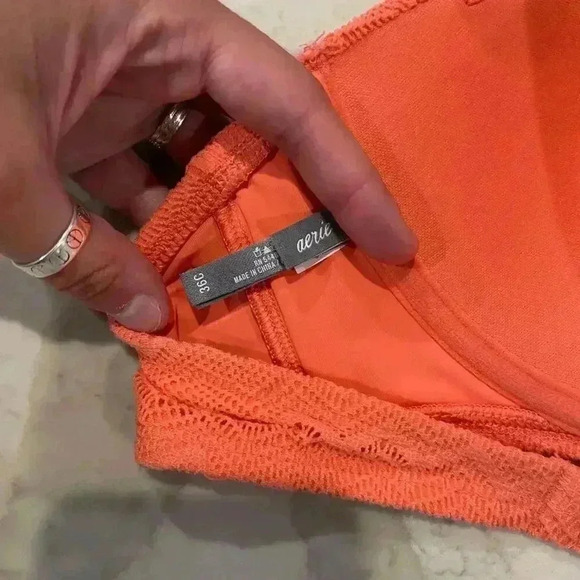 Aerie Audrey Padded Push Up Underwire Bandeau Swim Bikini Top Crochet Womens 36C - Picture 5 of 6